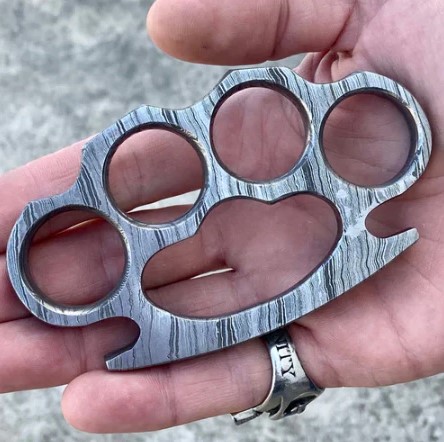are-brass-knuckles-illegal-in-virginia-2